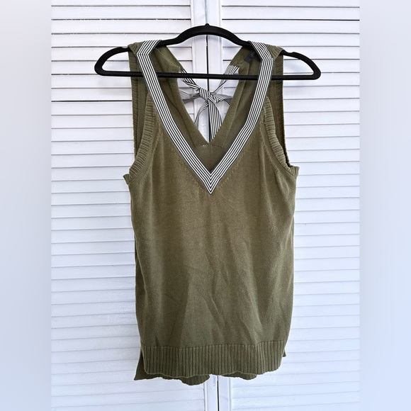 J.Crew Sleeveless Sweater Tank w/ Grosgrain Trim Bow | Soft Moss Green | Size S - Picture 6 of 16